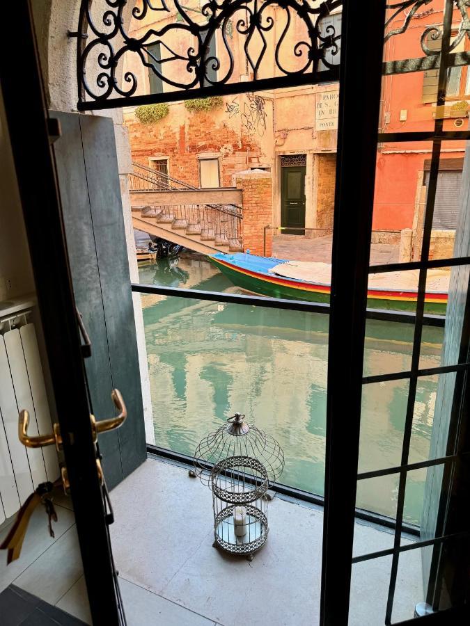 Ca Penini - Canal View Veneţia Exterior foto